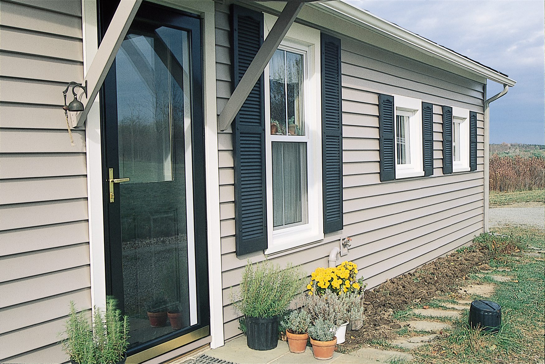 Winfieldsiding3.Jpg — Winfield Builders siding project in Maryland